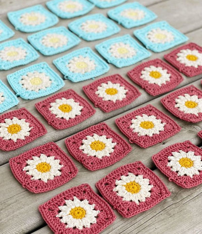 Summer Days Daisy Bag Crochet Pattern