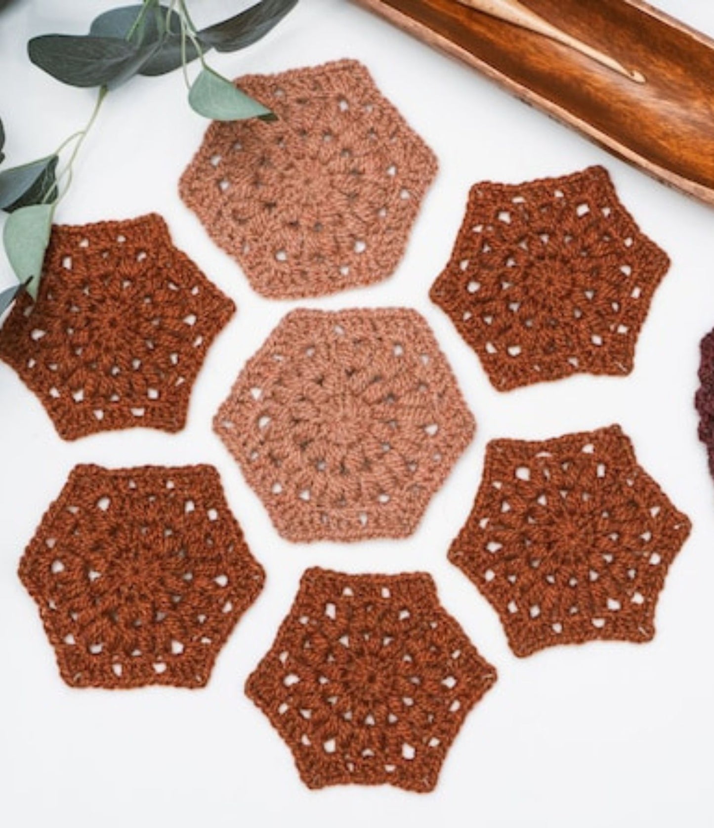 Crochet Pattern for a Granny Hexagon Bag